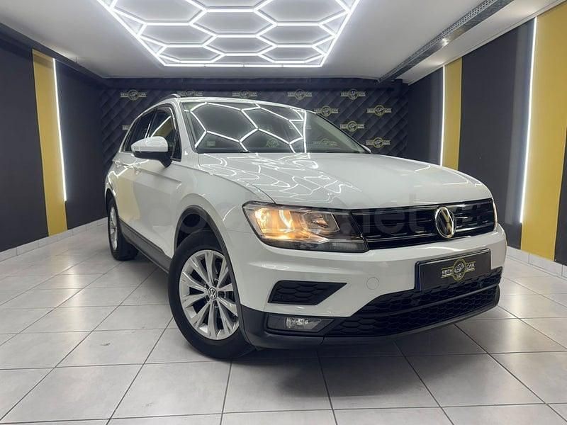 Käytetty VW Tiguan 125 HP (91 kW) 2018 Valkoinen Katumaasturi
