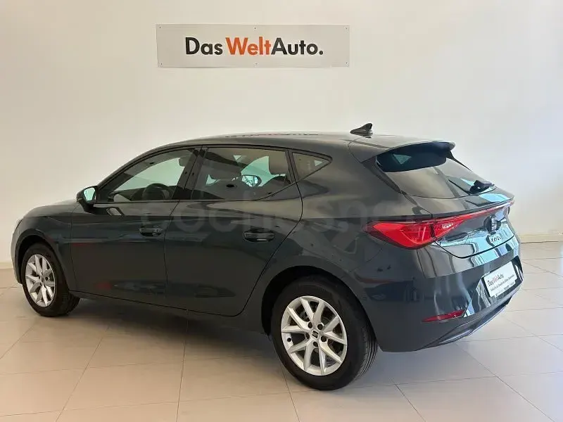 Nuevo Seat Leon Style 116 CV (85 kW) 2026 Azul Berlina
