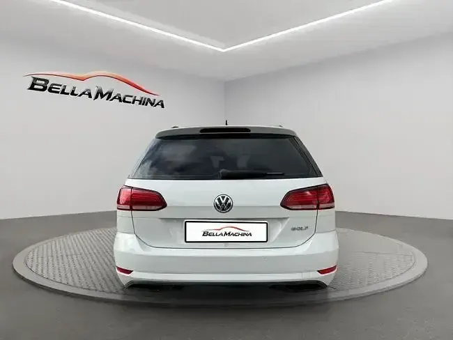 Usado VW Golf VII Business 115 CV (84 kW) 2019 Blanco Familiar