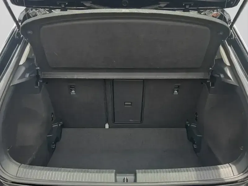 Usado VW T-Roc Life 150 CV (110 kW) 2022 SUV