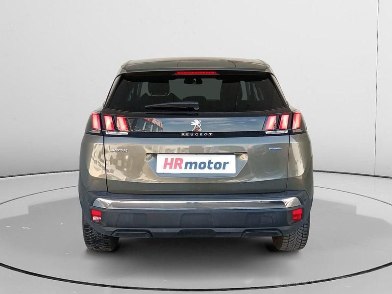 Usado Peugeot 3008 Allure 132 CV (97 kW) 2017 Azul SUV