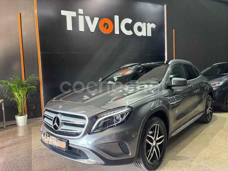 Gris / plata Usado 2017 Mercedes GLA200 AMG line SUV | 18.499 € (Precio justo) - Imagen 1/4