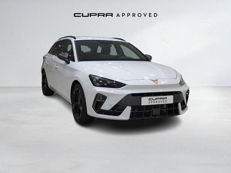 Blanco Nuevo 2025 Cupra Leon Familiar | 32.621 € (Precio justo) - Imagen 1/4