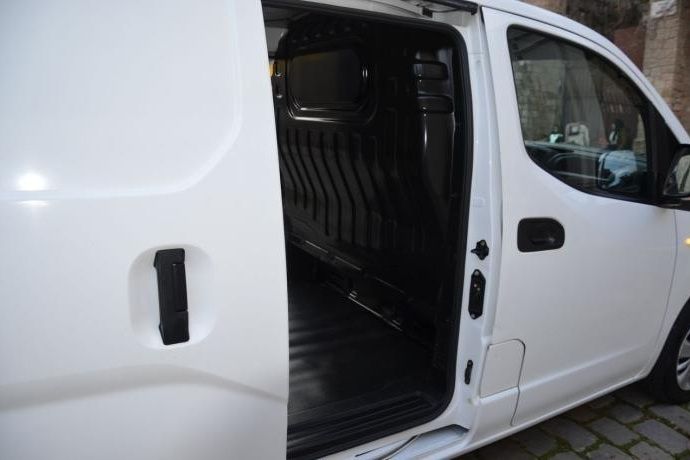 Usado Nissan NV200 90 CV (66 kW) 2017 Monovolumen