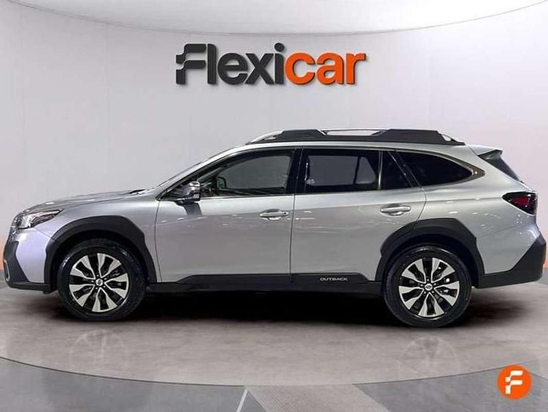 Usado Subaru Outback 169 CV (124 kW) 2023 Gris Familiar