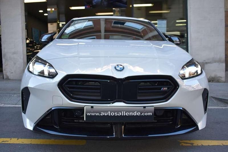 Usado BMW M135 300 CV (220 kW) 2025 Blanco Utilitario