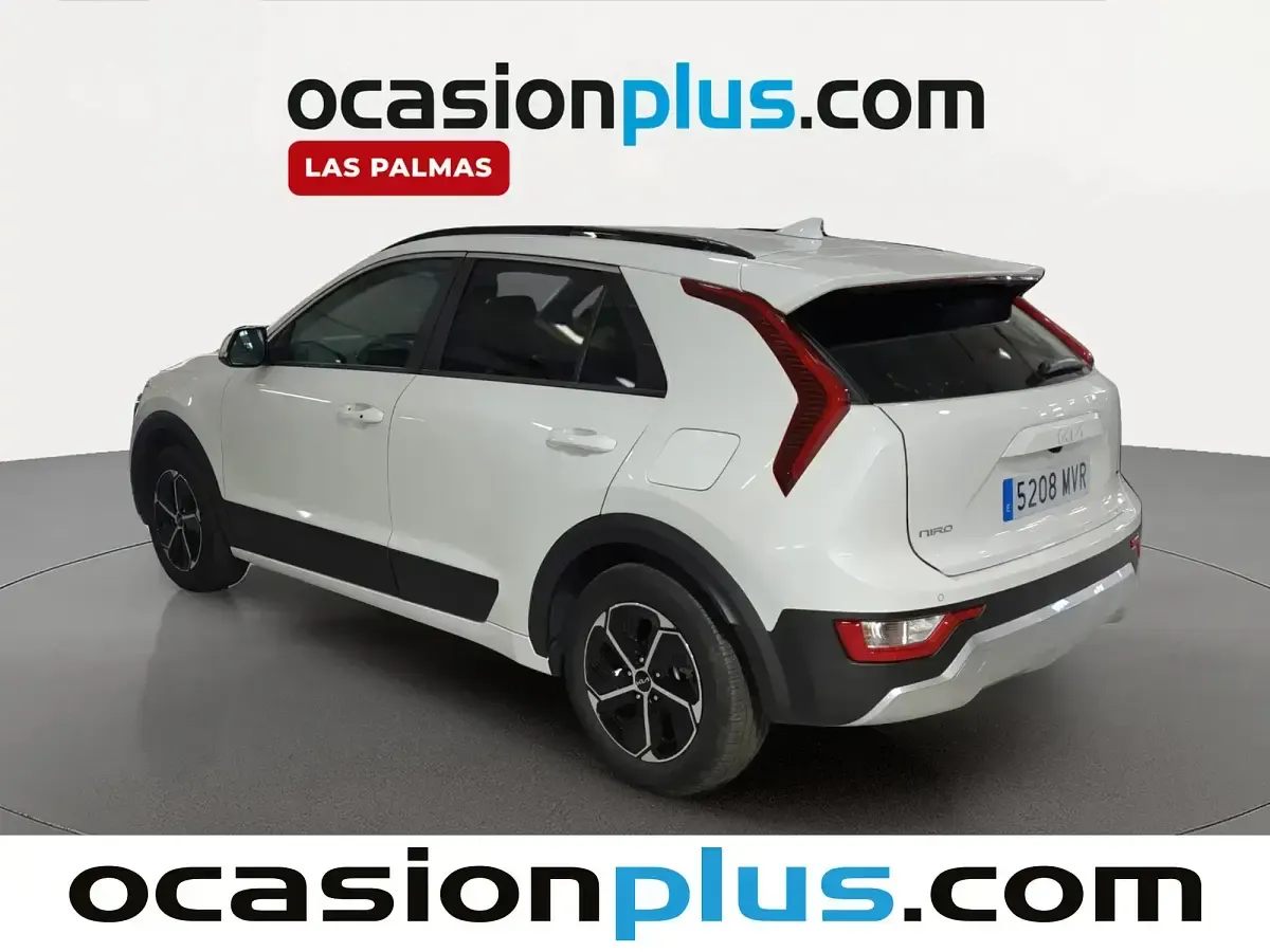 Usado Kia Niro 129 CV (94 kW) 2024 Blanco SUV