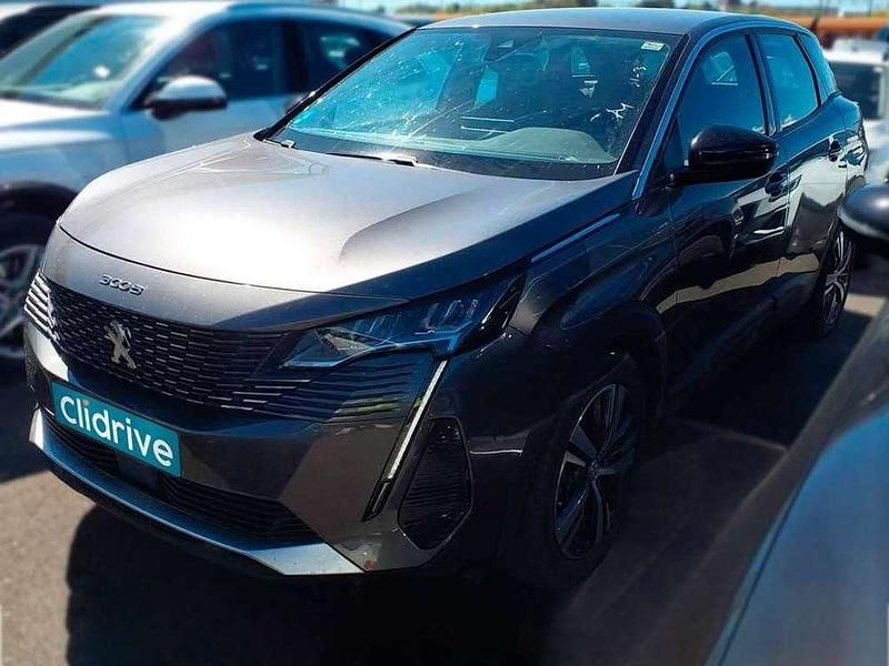 Usado Peugeot 3008 Active 181 CV (133 kW) 2022 Gris SUV