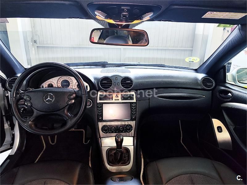 Usado Mercedes CLK320 Avantgarde 224 CV (164 kW) 2008 Gris / plata Coupe