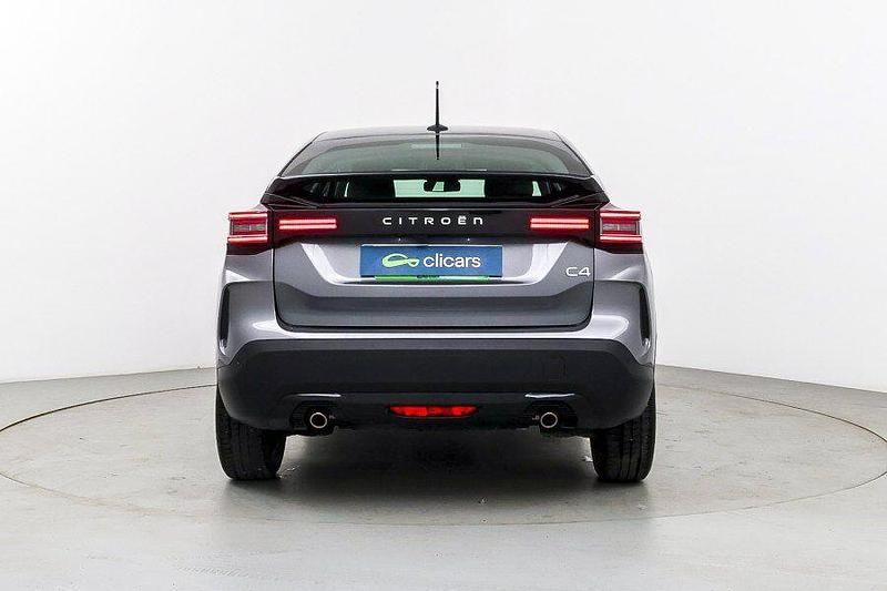 Usado Citroën C4 136 CV (100 kW) 2025 Gris SUV