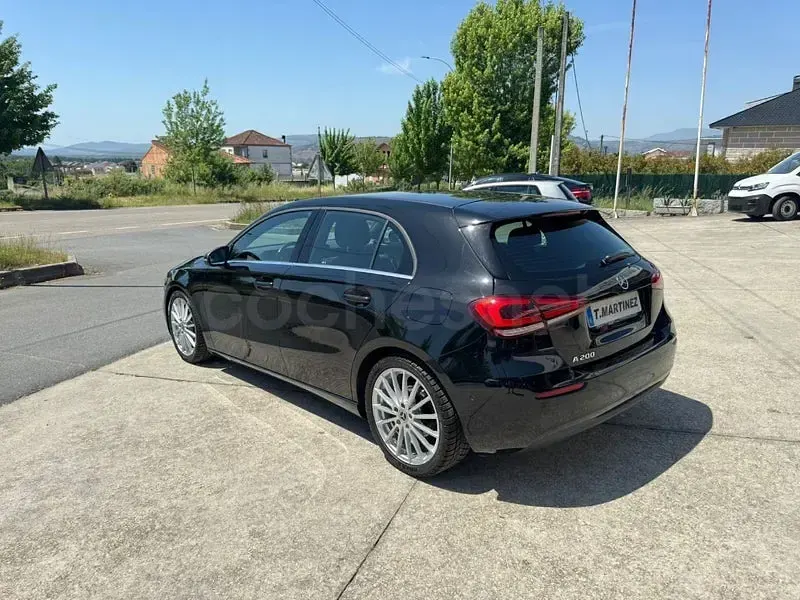 Usado Mercedes A200 163 CV (119 kW) 2018 Negro Berlina