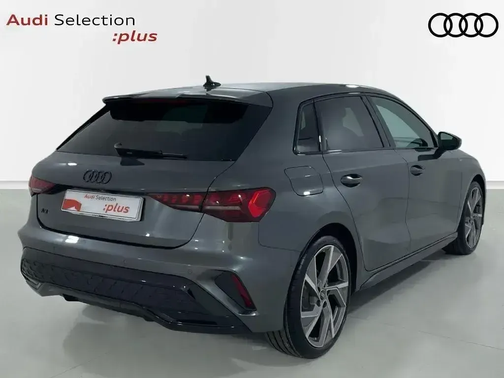 Usado Audi Q3 150 CV (110 kW) 2025 Gris SUV