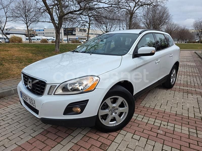 Usado Volvo XC60 Summum 205 CV (150 kW) 2010 Blanco SUV