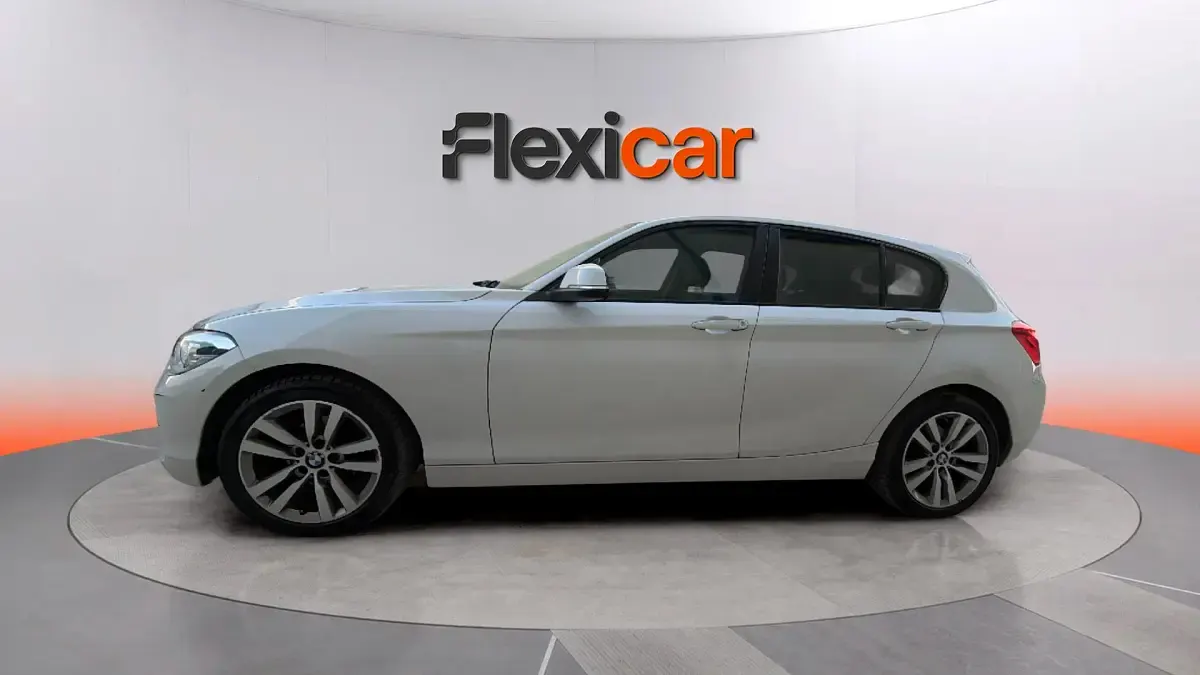 Usado BMW 118 136 CV (100 kW) 2018 Blanco Berlina