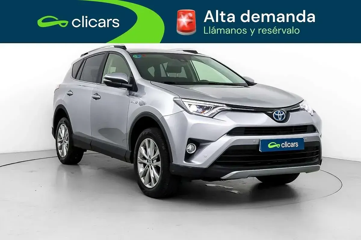 Usado Toyota RAV4 Hybrid Advance 152 CV (111 kW) 2017 Blanco SUV