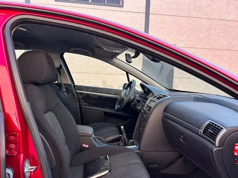 Usado Peugeot 407 Sport 136 CV (100 kW) 2007 Granate Berlina