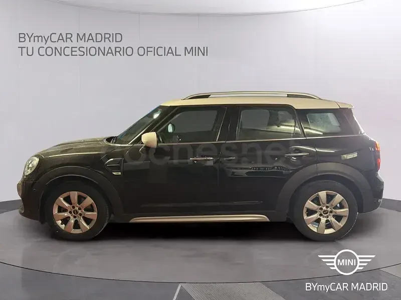 Usado Mini Cooper Countryman 136 CV (100 kW) 2020 Negro SUV