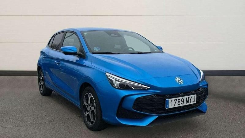 Usado MG MG3 Luxury 197 CV (144 kW) 2025 Azul Utilitario