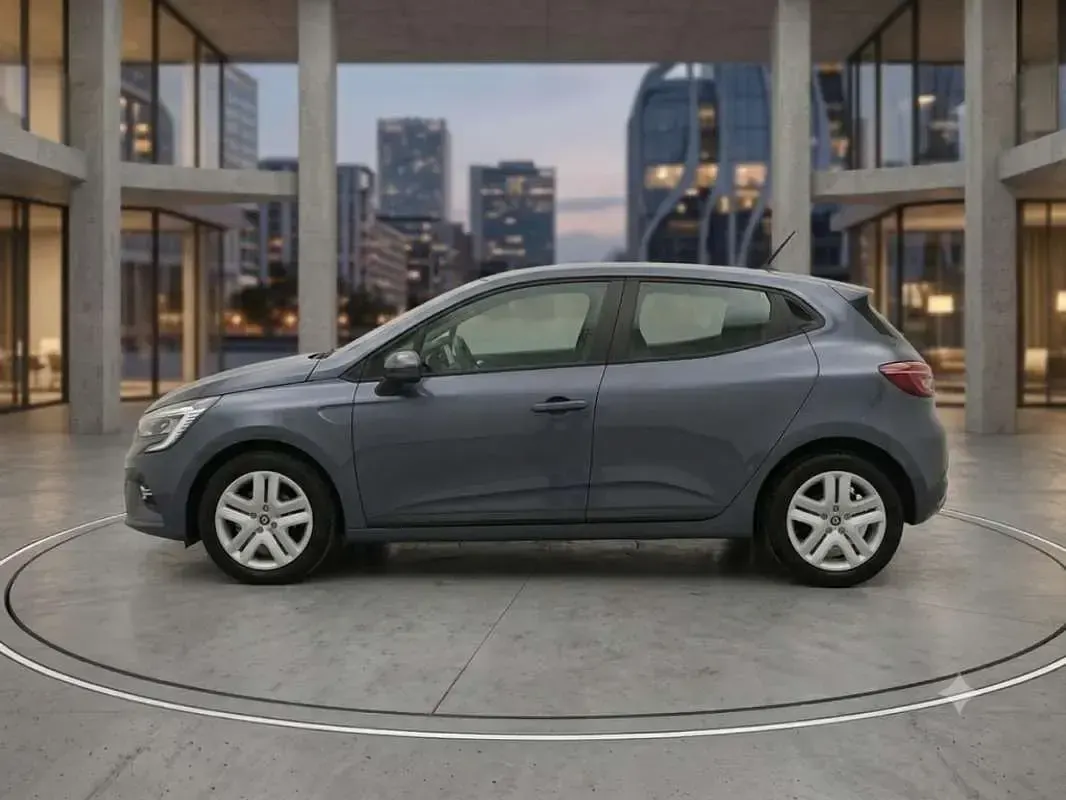 Usado Renault Clio Business 101 CV (74 kW) 2022 Gris Utilitario