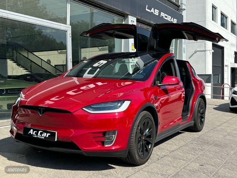 Usado Tesla Model X 385 kW (524 CV) 2018 Rojo SUV