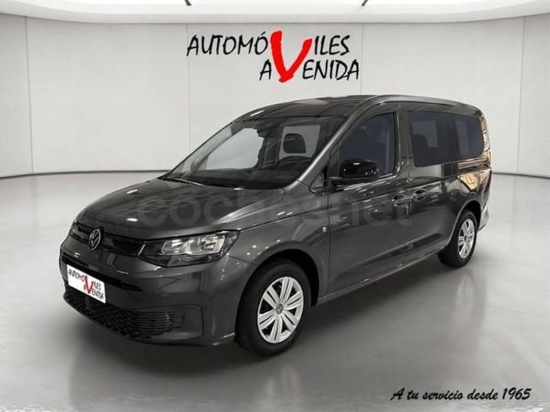 Usado VW Caddy Maxi 102 CV (75 kW) 2024 Gris / plata Monovolumen
