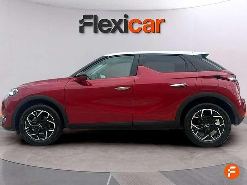 Usado DS Automobiles DS3 Crossback Performance Line Plus 131 CV (96 kW) 2022 Rojo SUV