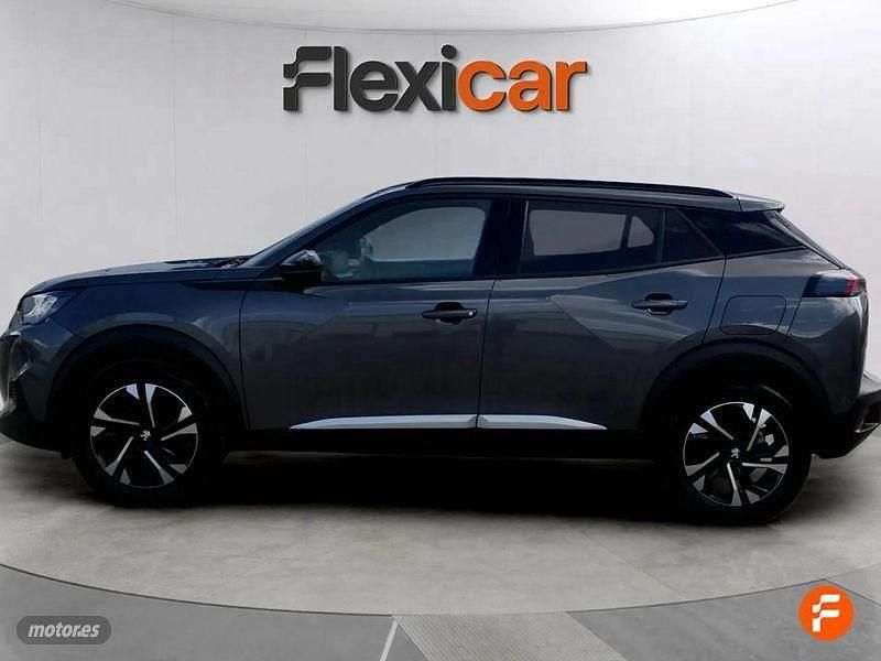 Usado Peugeot 2008 Active 100 CV (73 kW) 2023 Gris SUV