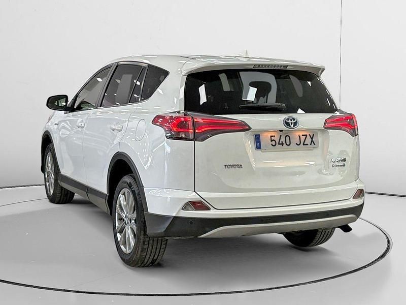 Usado Toyota RAV4 Hybrid 197 CV (144 kW) 2017 Blanco SUV