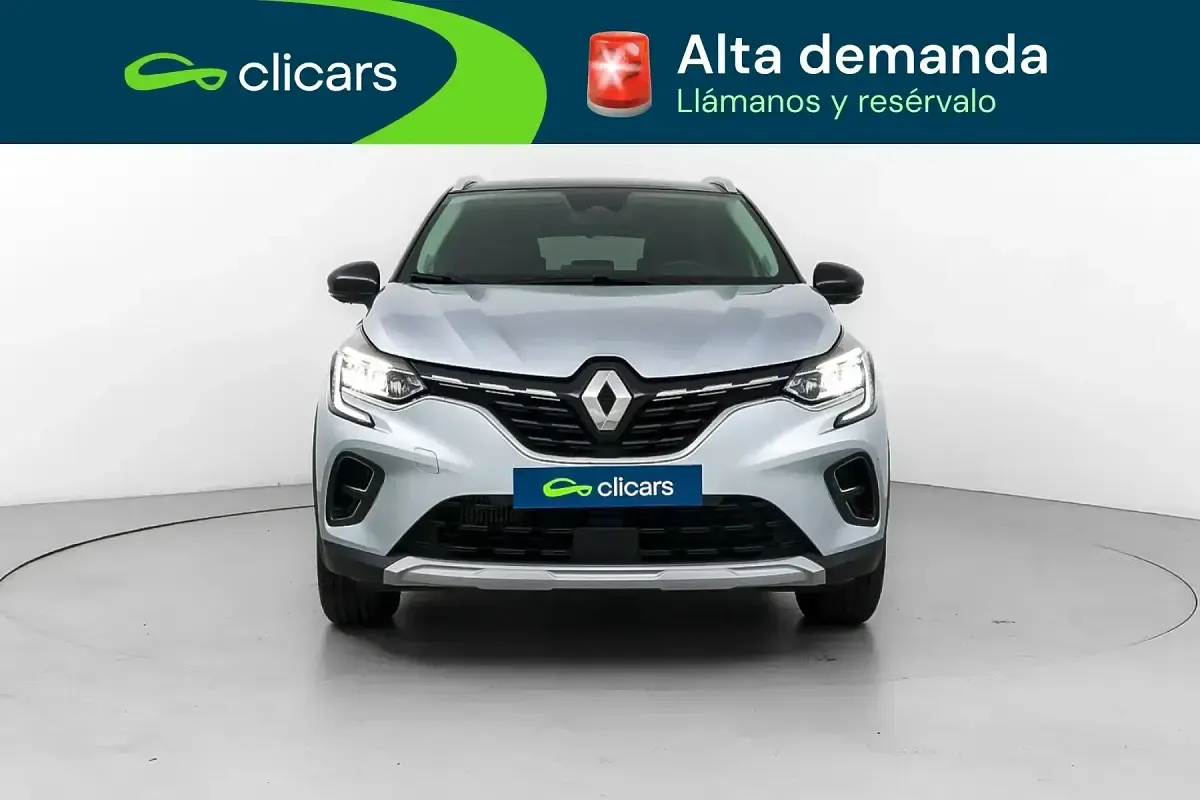 Usado Renault Captur Techno 90 CV (66 kW) 2024 Gris / plata SUV