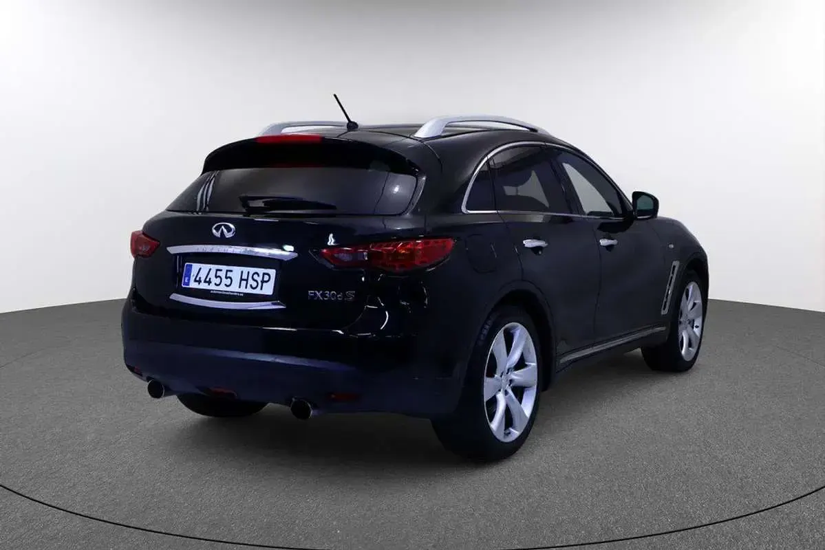 Usado Infiniti Fx30 Premium 238 CV (175 kW) 2013 Negro SUV