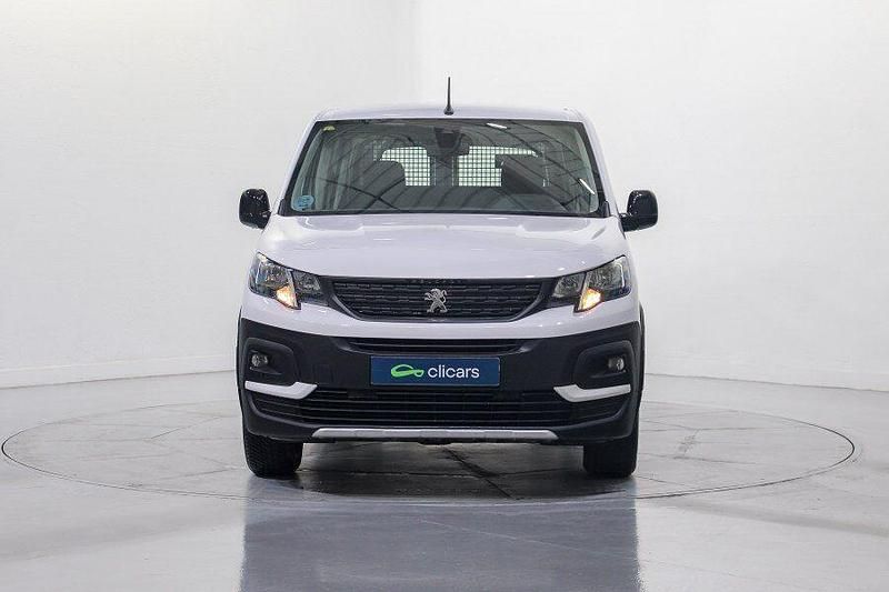 Usado Peugeot Rifter Business-Line 100 CV (73 kW) 2022 Negro Monovolumen