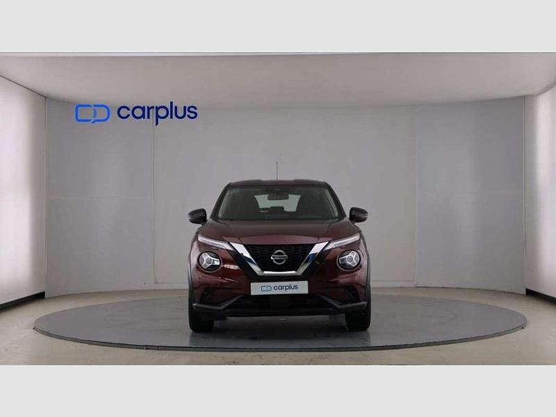 Usado Nissan Juke Visia 114 CV (83 kW) 2021 Rojo SUV