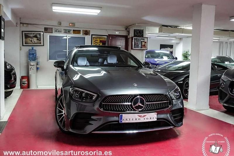 Usado Mercedes E450 367 CV (269 kW) 2021 Gris Coupe