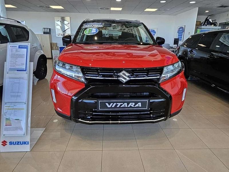 Rojo Nuevo 2025 Suzuki Vitara SUV | 27.030 € (Precio justo) - Imagen 1/4