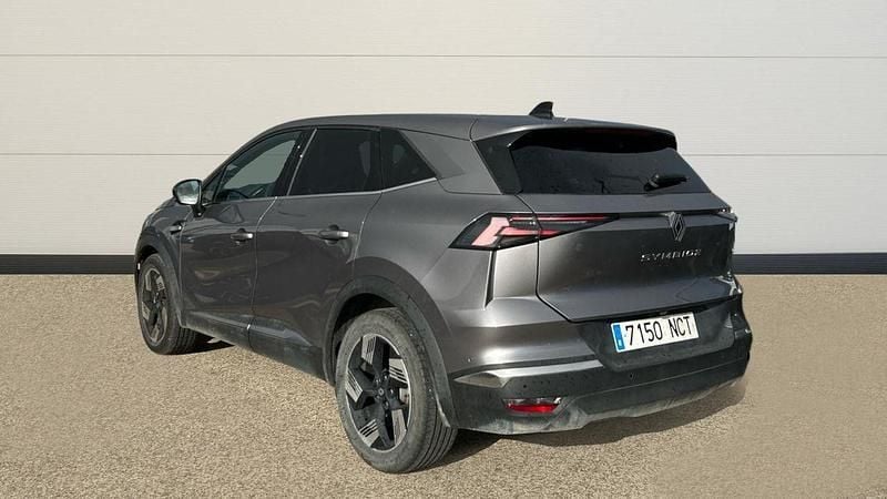 Usado Renault Symbioz Techno 140 CV (102 kW) 2025 Gris / plata SUV