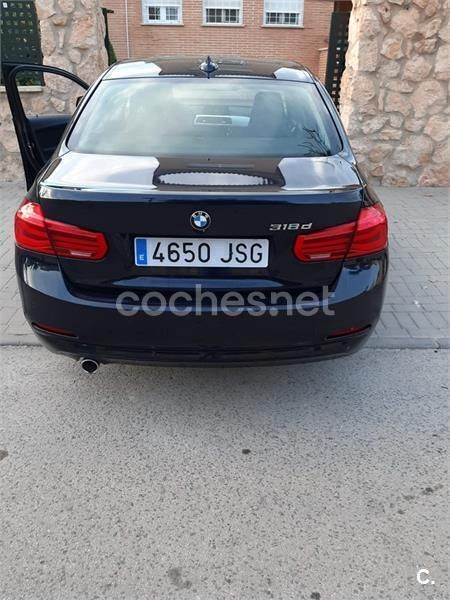 Azul Usado 2016 BMW 318 Berlina | 22.250 € (Un poco caro) - Imagen 1/4