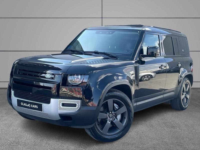 Negro Usado 2024 Land Rover Defender SE SUV | 77.900 € (Caro) - Imagen 1/4