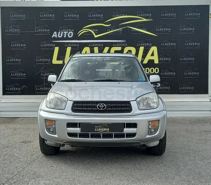 Usado Toyota RAV4 Sol 150 CV (110 kW) 2002 Gris / plata SUV