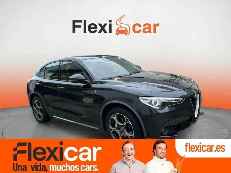 Negro Usado 2022 Alfa Romeo Stelvio Veloce SUV | 34.290 € (Un poco caro) - Imagen 1/4