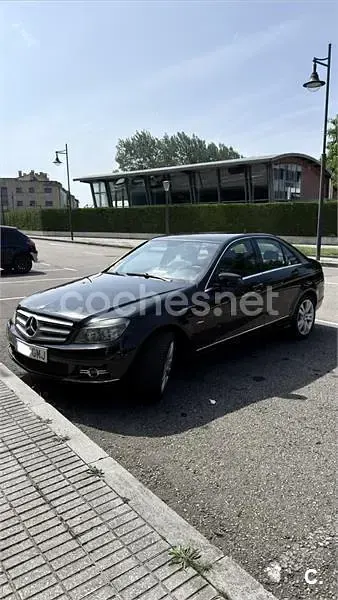 Usado Mercedes C200 Avantgarde 156 CV (114 kW) 2009 Negro Berlina