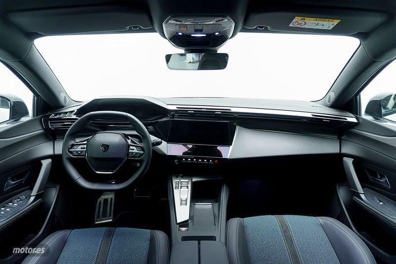 Usado Peugeot 308 114 kW (156 CV) 2023 Blanco Berlina