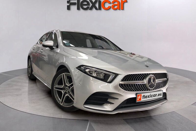 Gris Usado 2019 Mercedes A180 Berlina | 22.690 € (Precio justo) - Imagen 1/4