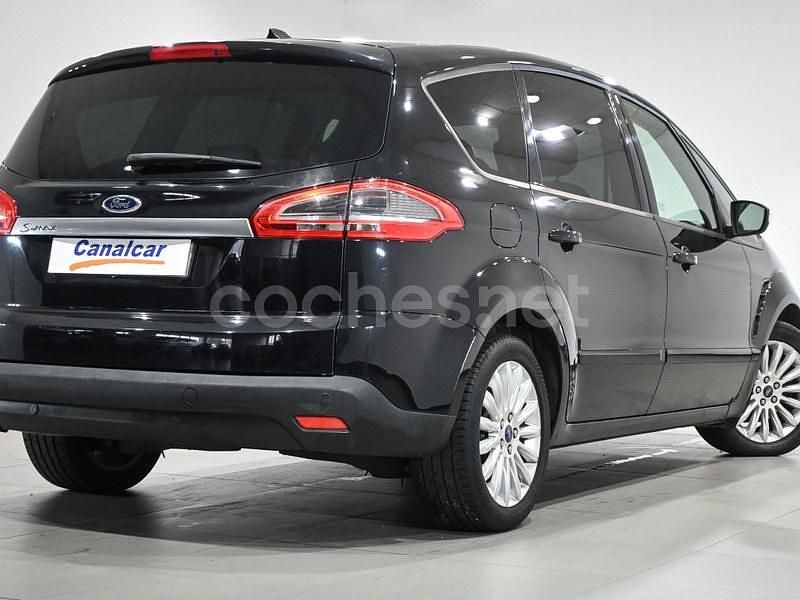 Usado Ford S-MAX Limited 140 CV (102 kW) 2013 Negro Monovolumen