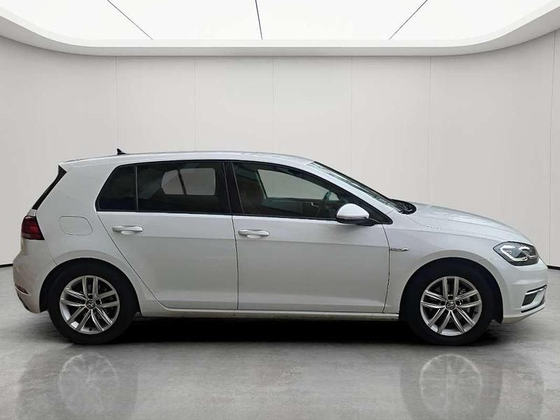 Usado VW Golf VII Advance 130 CV (95 kW) 2019 Blanco Berlina