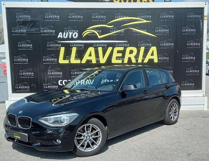 Usado BMW 118 150 CV (110 kW) 2015 Negro Utilitario