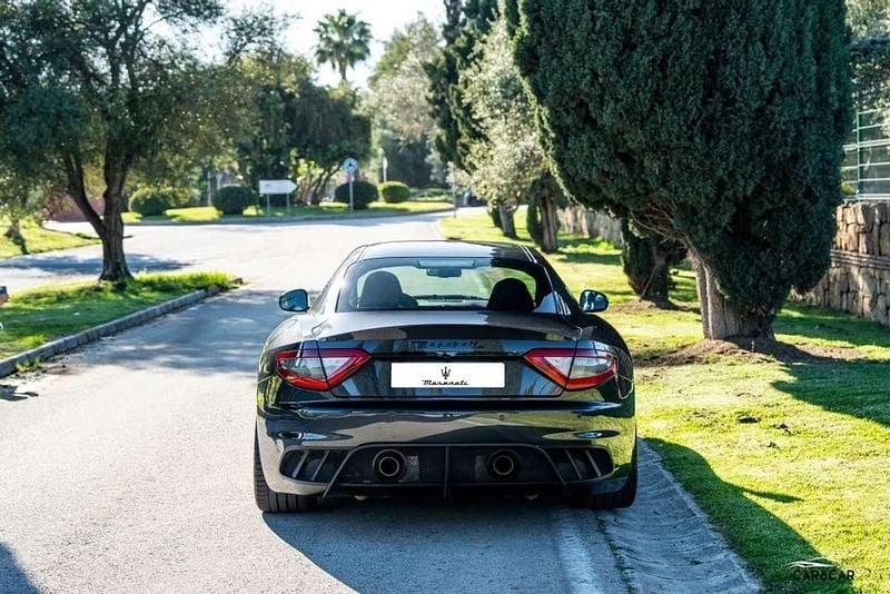 Usado Maserati Granturismo 460 CV (338 kW) 2016 Negro Coupe