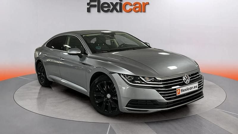 Usado VW Arteon 150 CV (110 kW) 2020 Gris Coupe