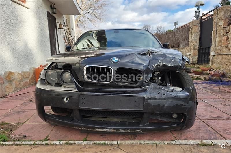 Usado BMW 320 M Sport 150 HP (110 kW) 2004 Preto Sedan