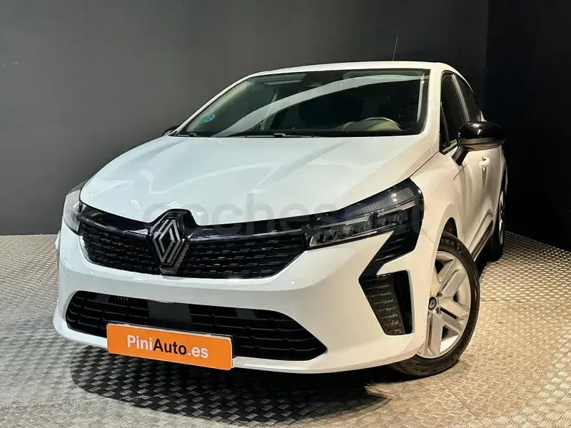 Usado Renault Clio V Techno 90 CV (66 kW) 2024 Blanco Berlina