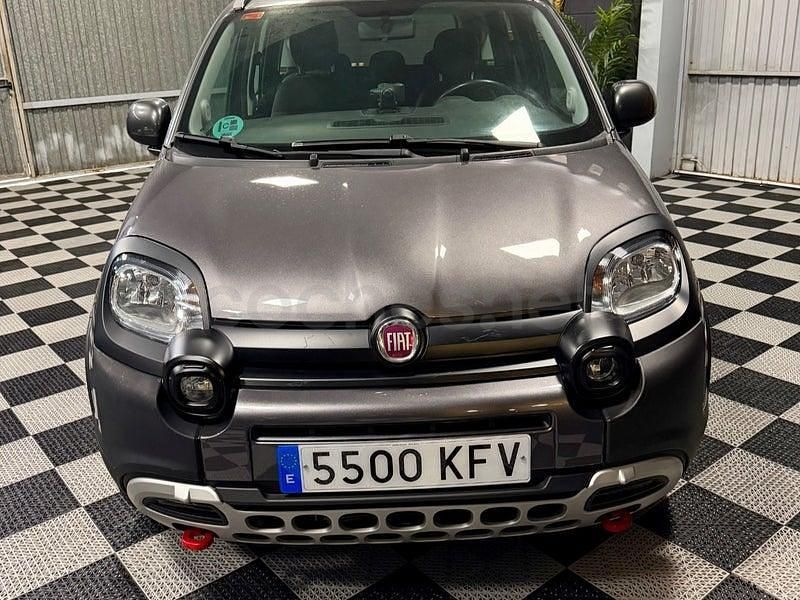 Usado Fiat Panda Cross Cross 95 CV (69 kW) 2018 Gris / plata Utilitario